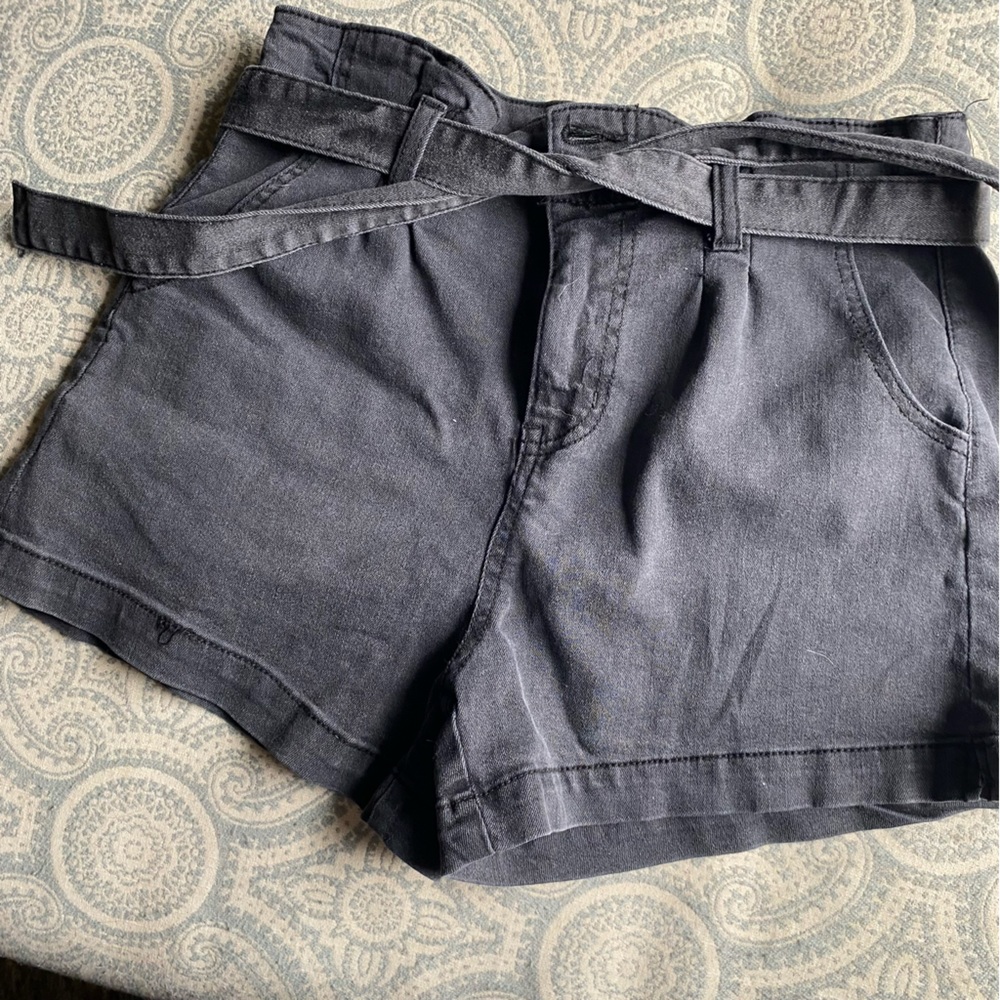 🎉5/$15 CLEAR OUT SALE!🎉 Black Denim Paper Bag Shorts